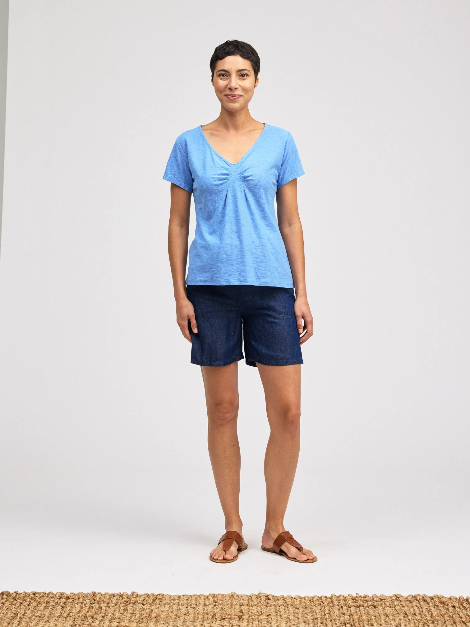 S/S Tuck Front Tee in Forget Me Not
