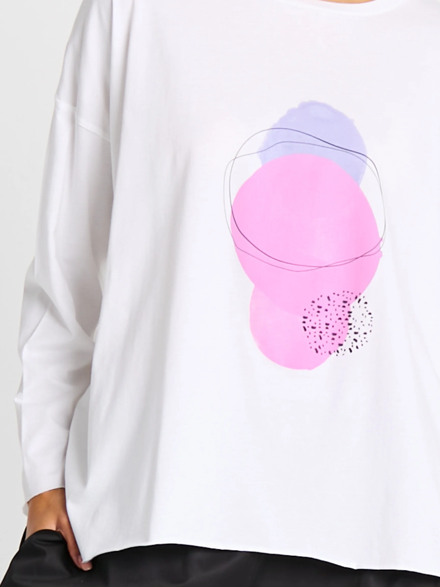 Saturn T in White