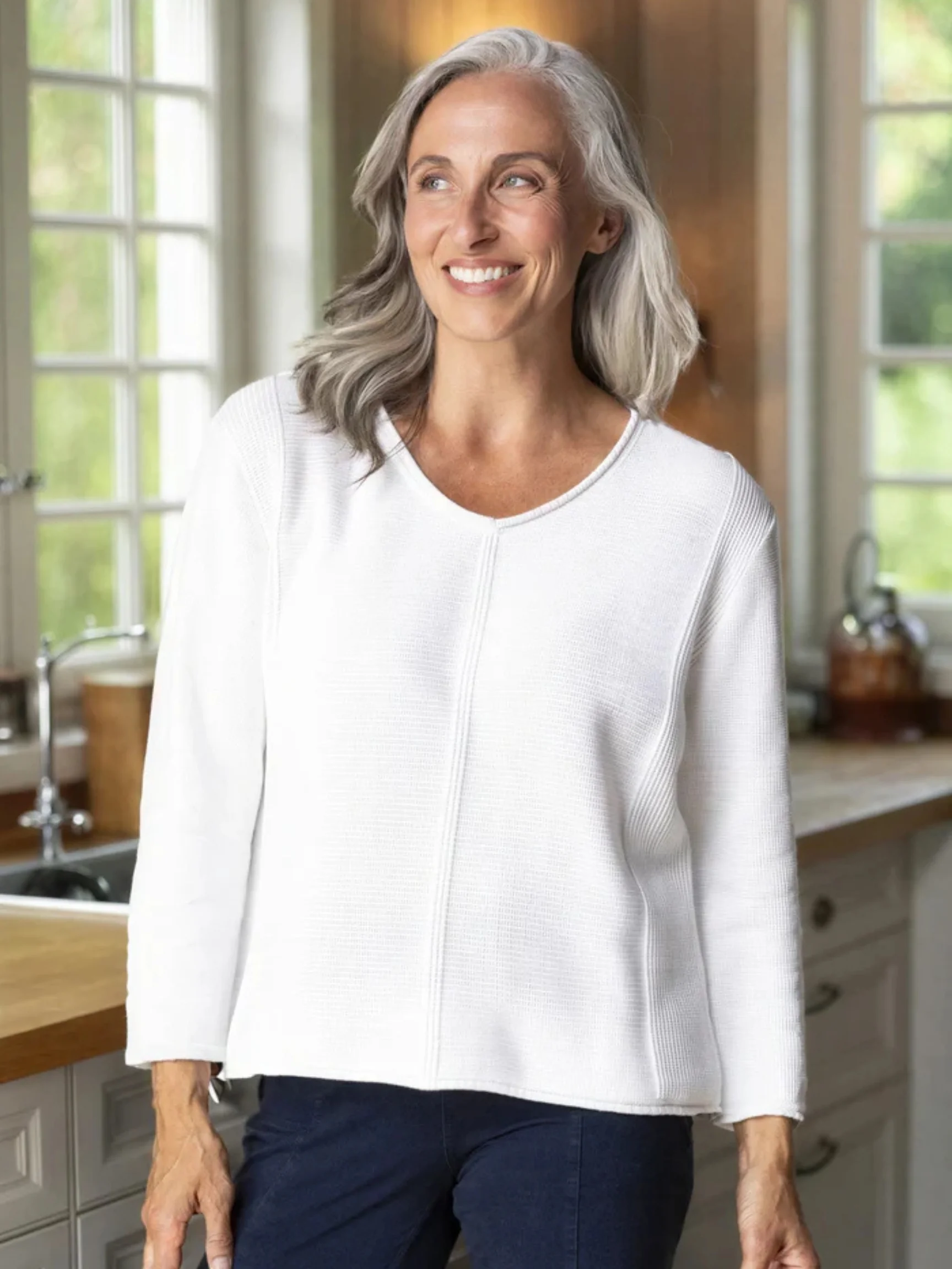 Shoreside V-Neck in White