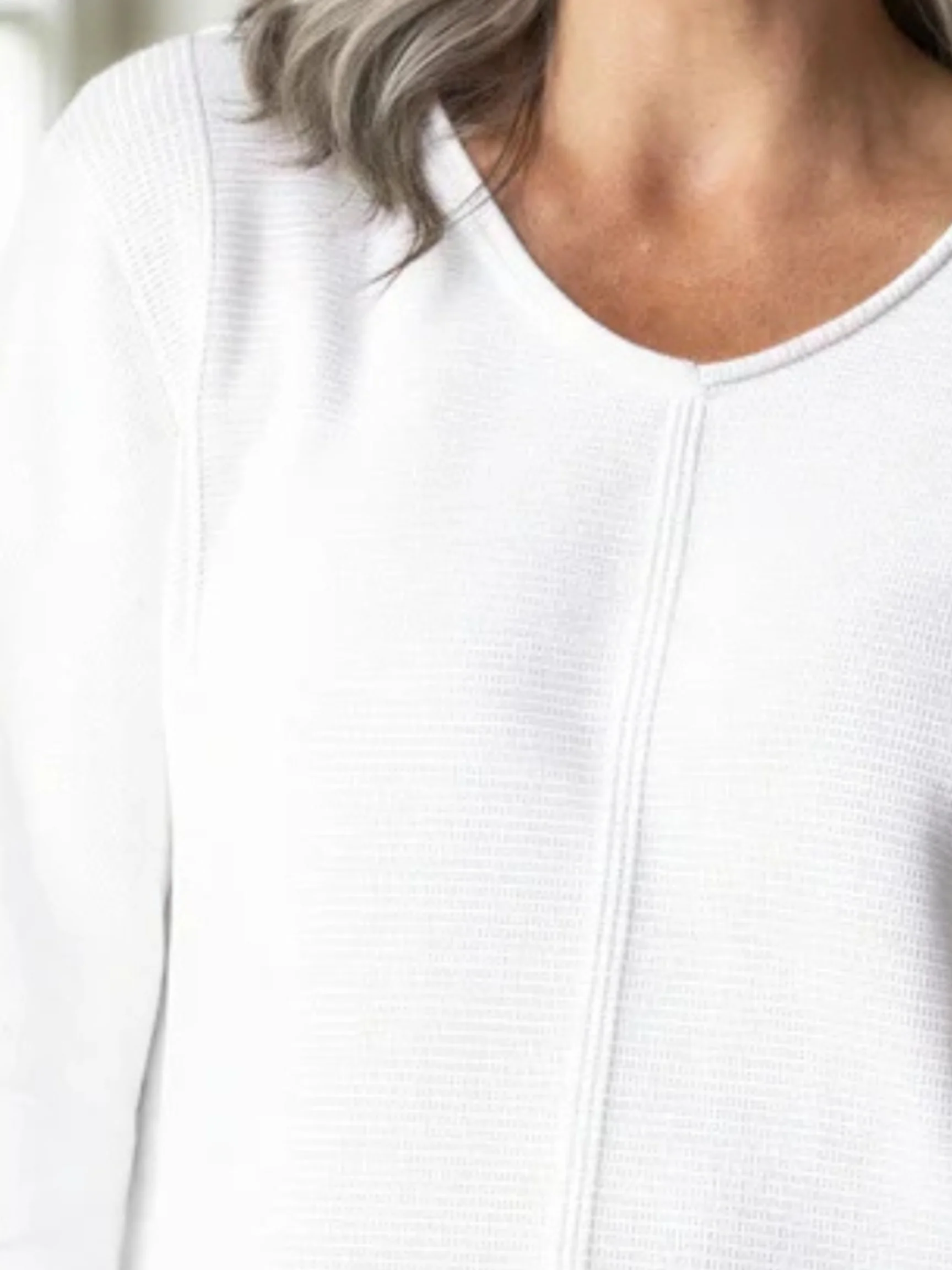 Shoreside V-Neck in White