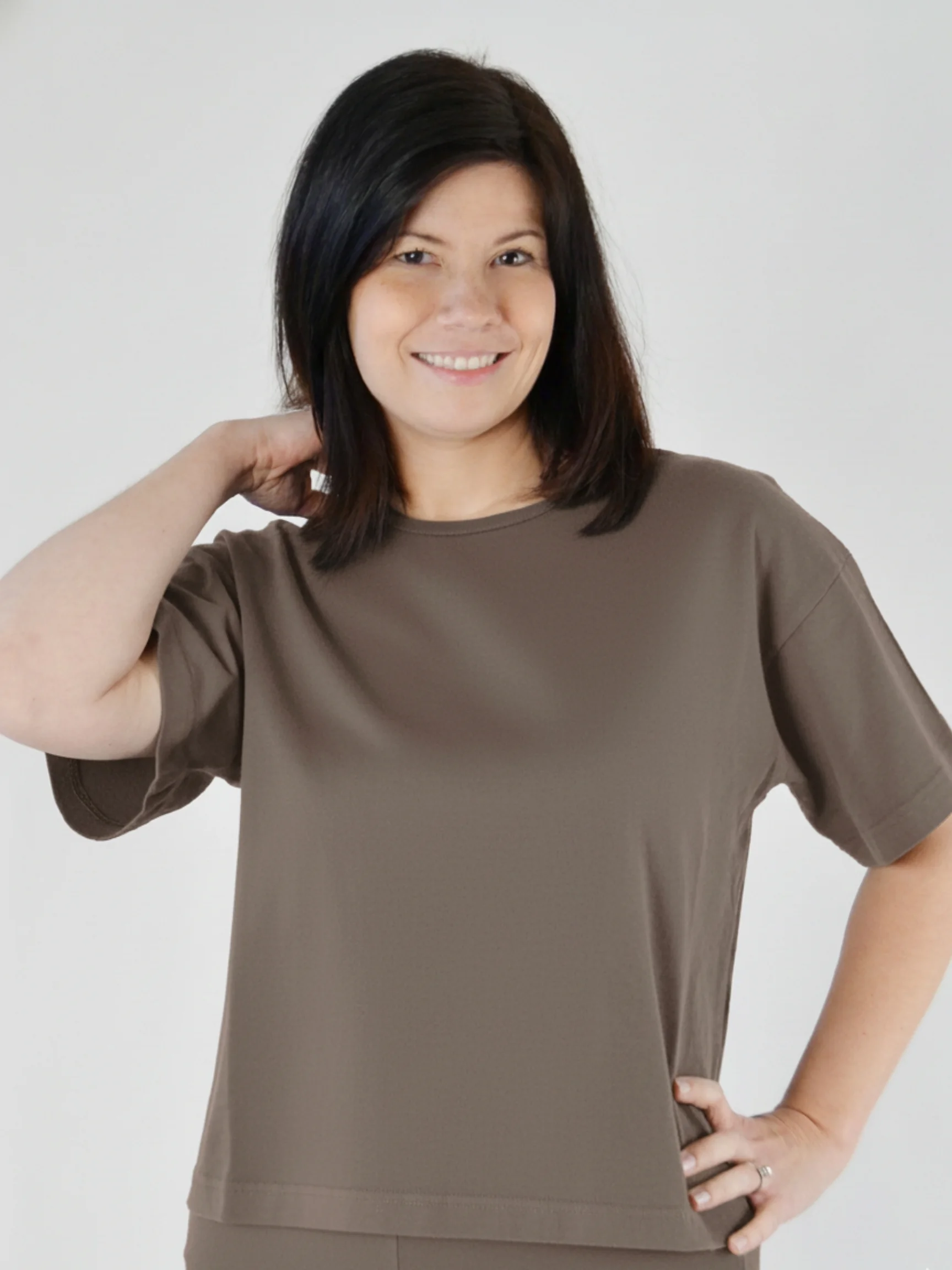Short Sleeve Crop Crew Shirt in Owl