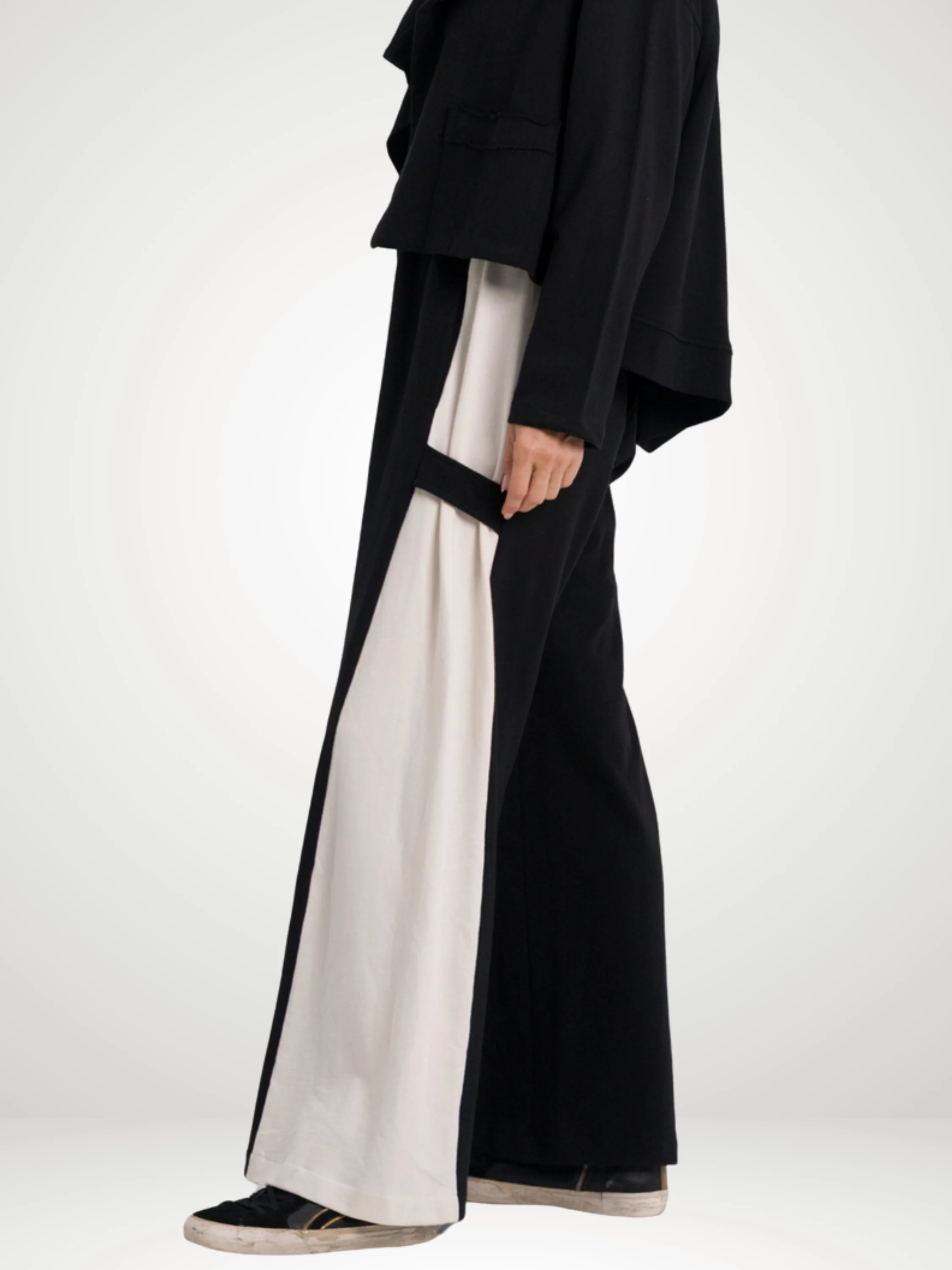 Side Tab Pant in Black/Stone