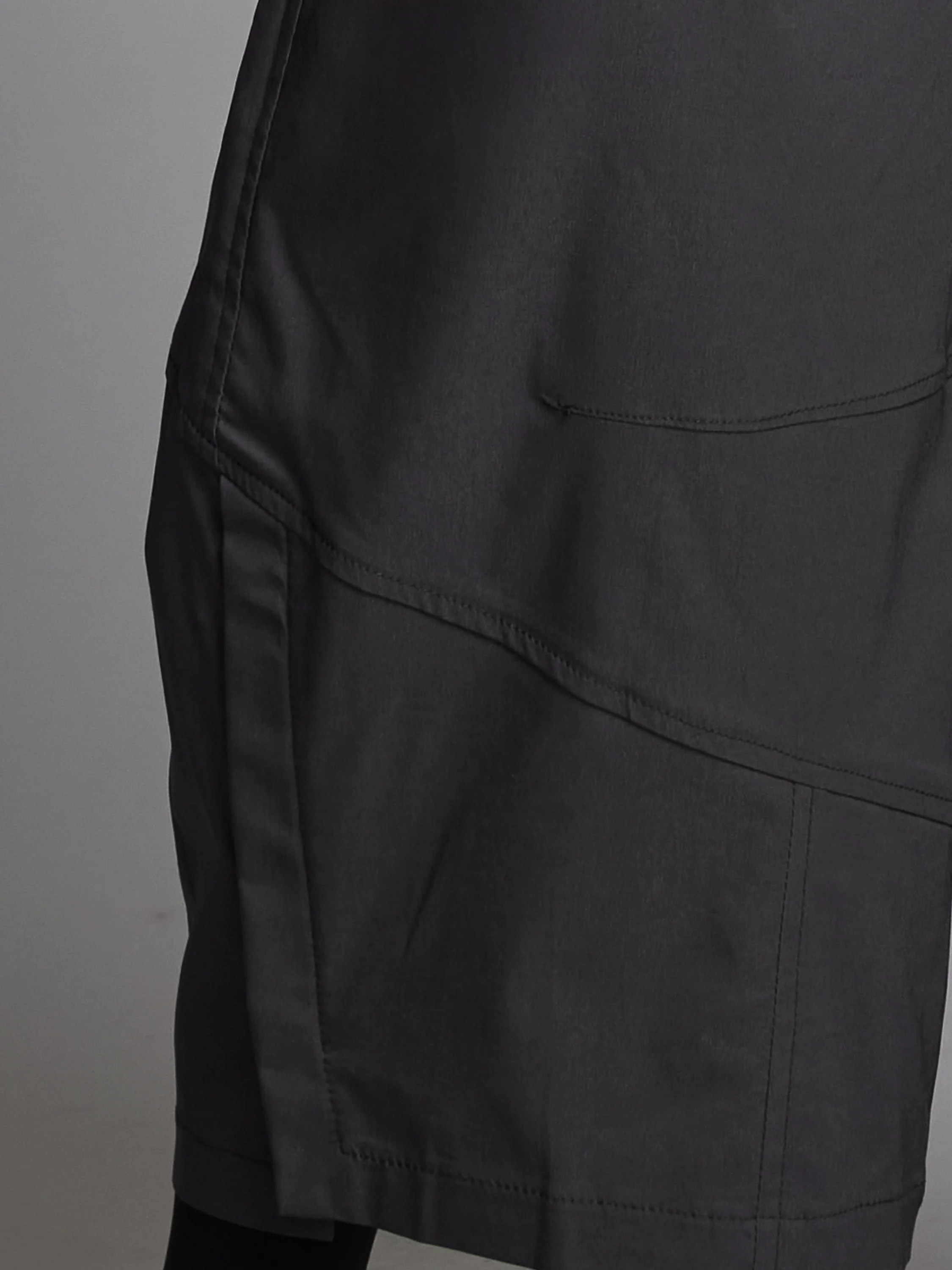 Sigma Pant in Carbon