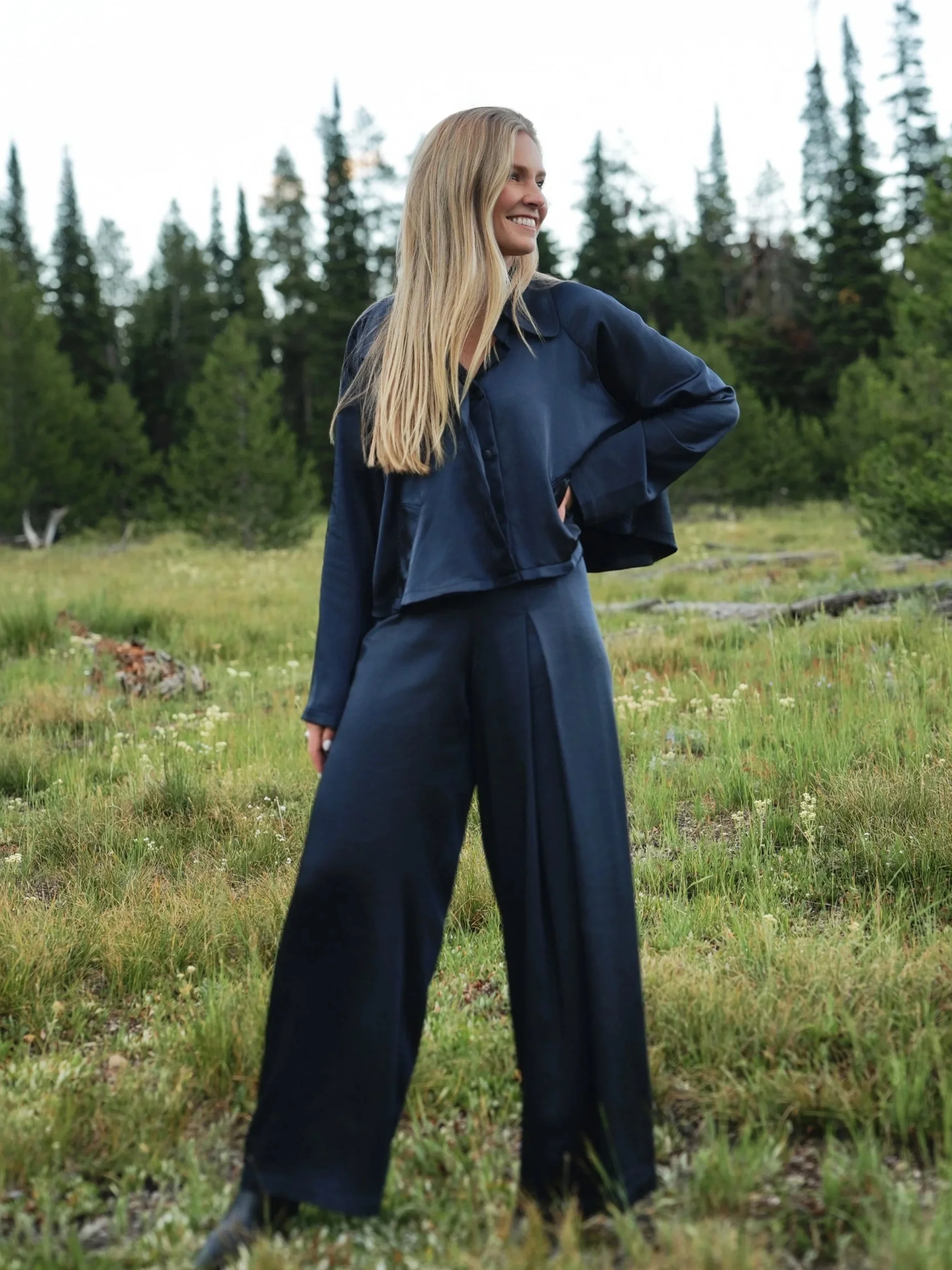 Single Pleat Pant in Midnight