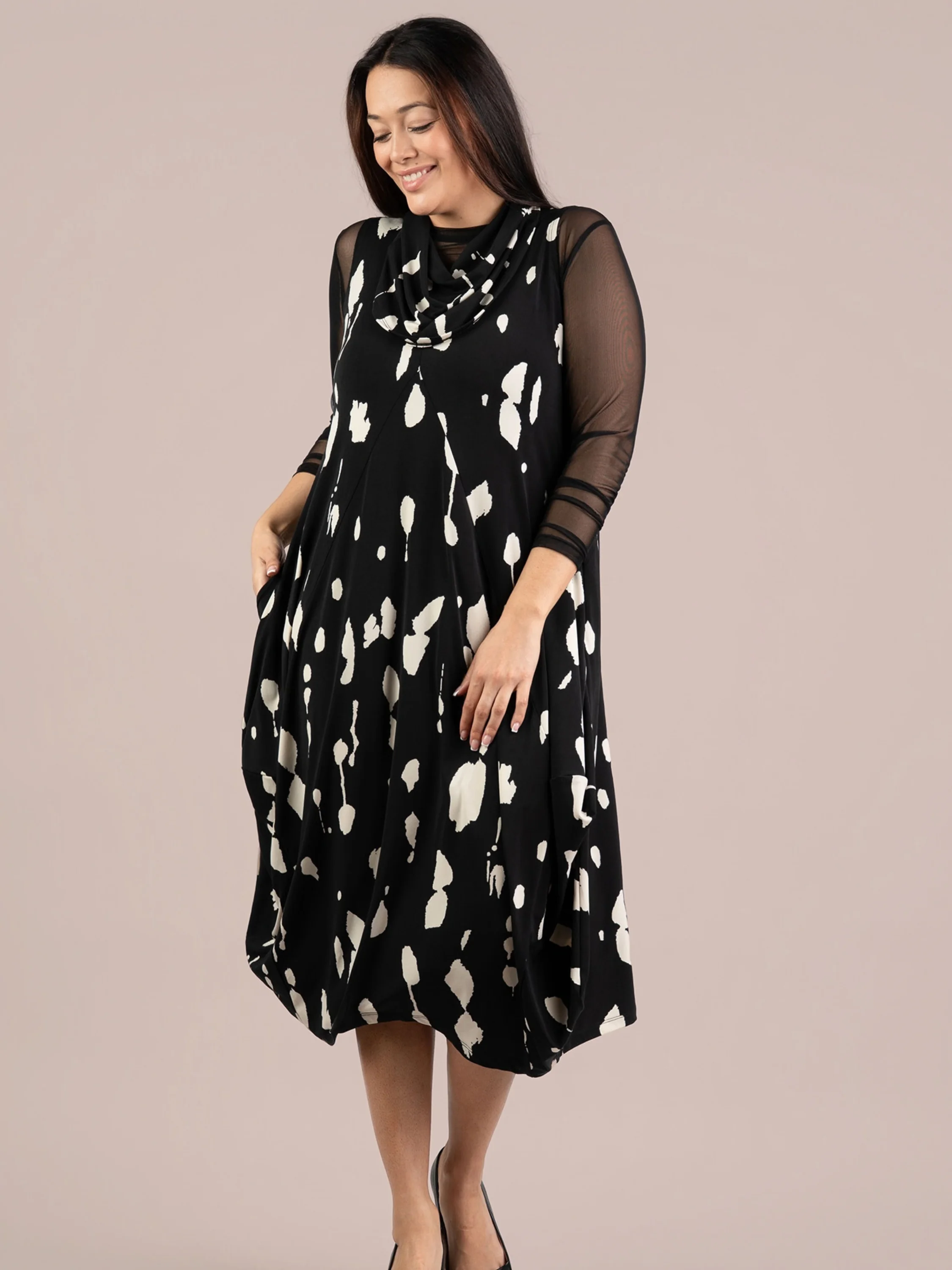 Sleeveless Dream Dress in Cashew Splatter