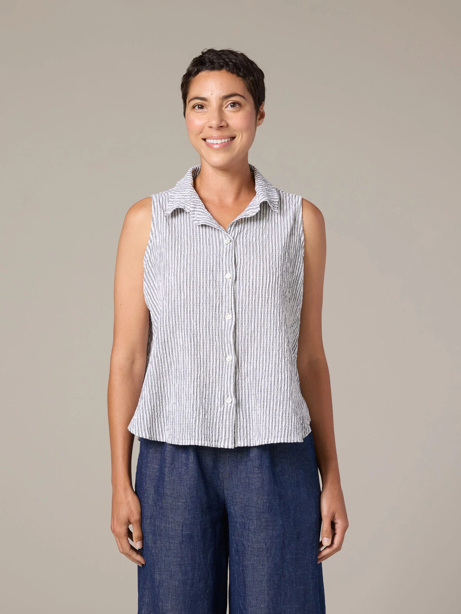 Sleeveless Shirt in White