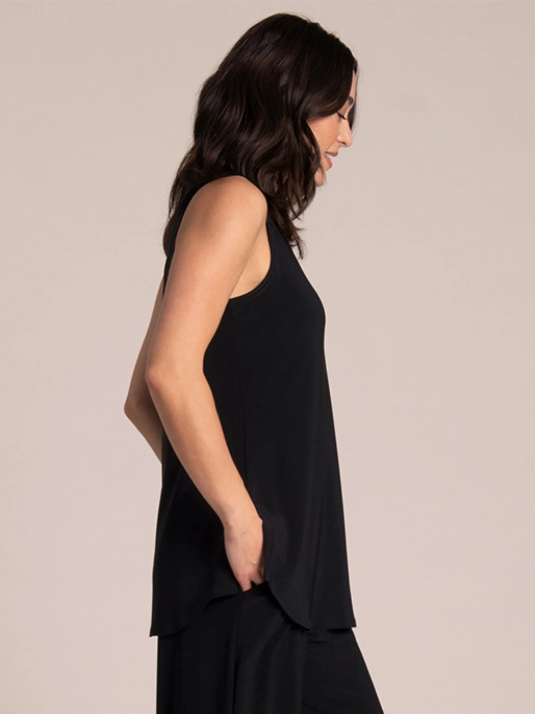 Slvless Go To Classic T in Black