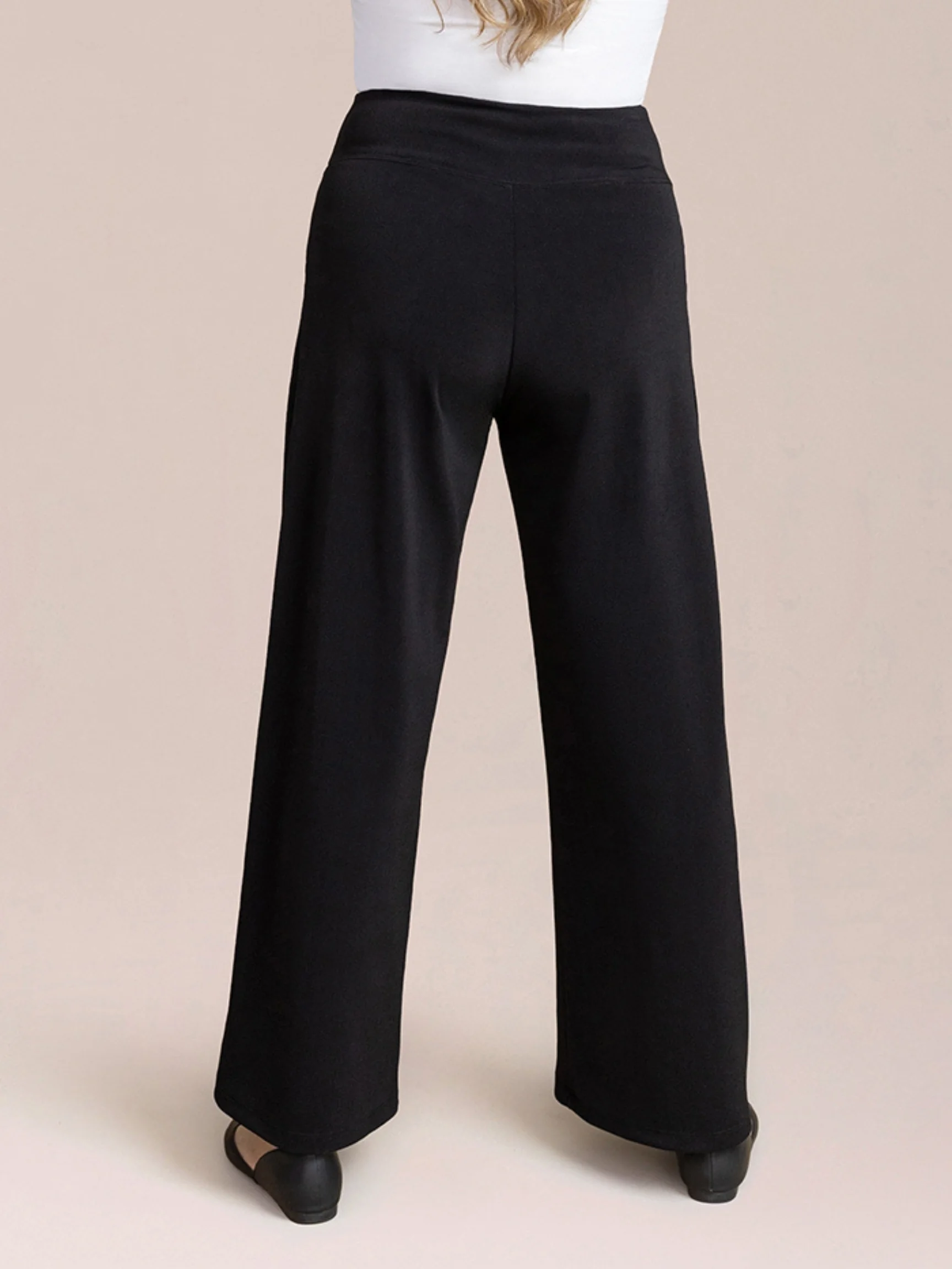 Soffio Crepe Easy Wide Leg Pant in Black