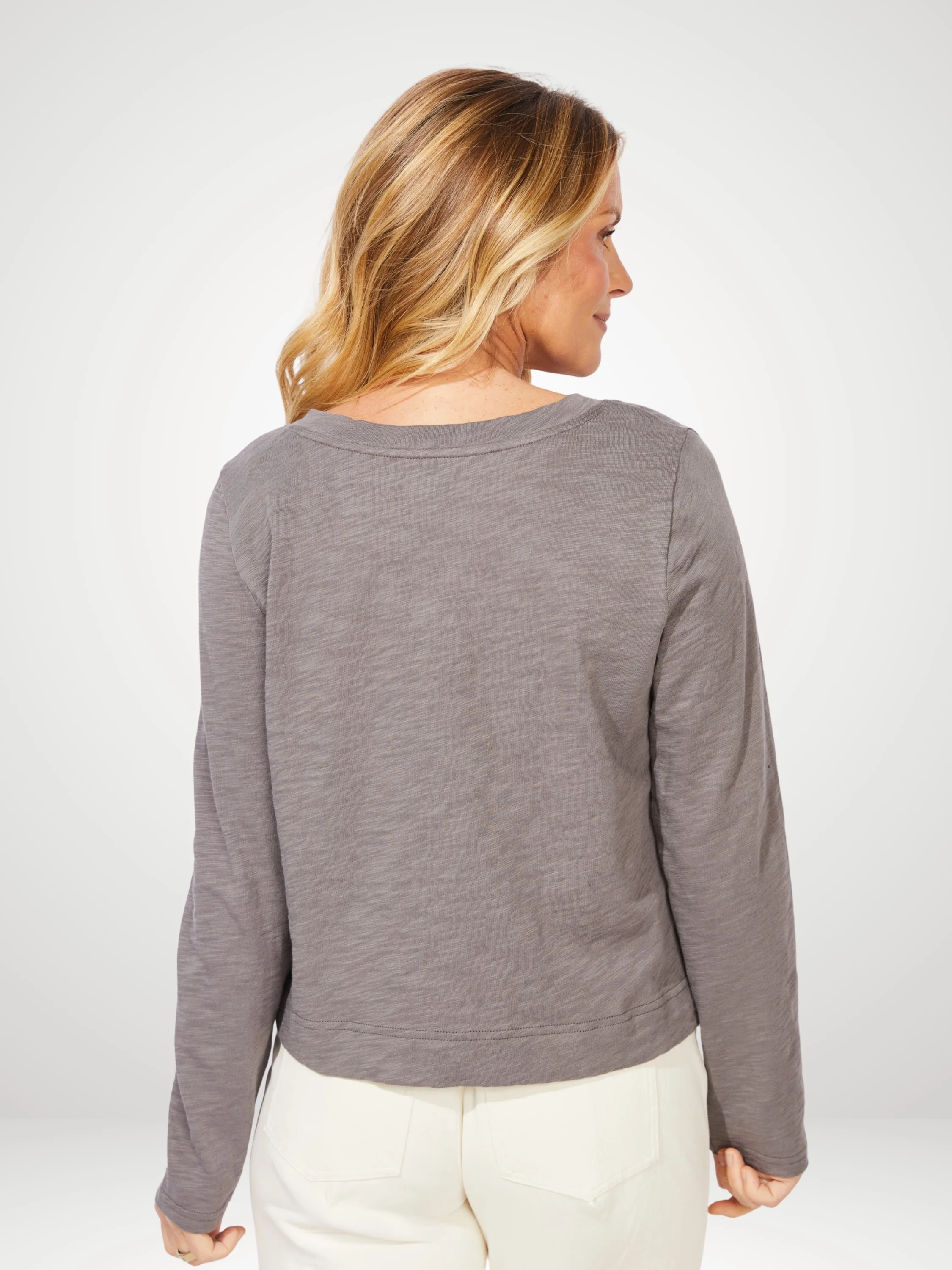 Soft Neck V Tee in Volcano