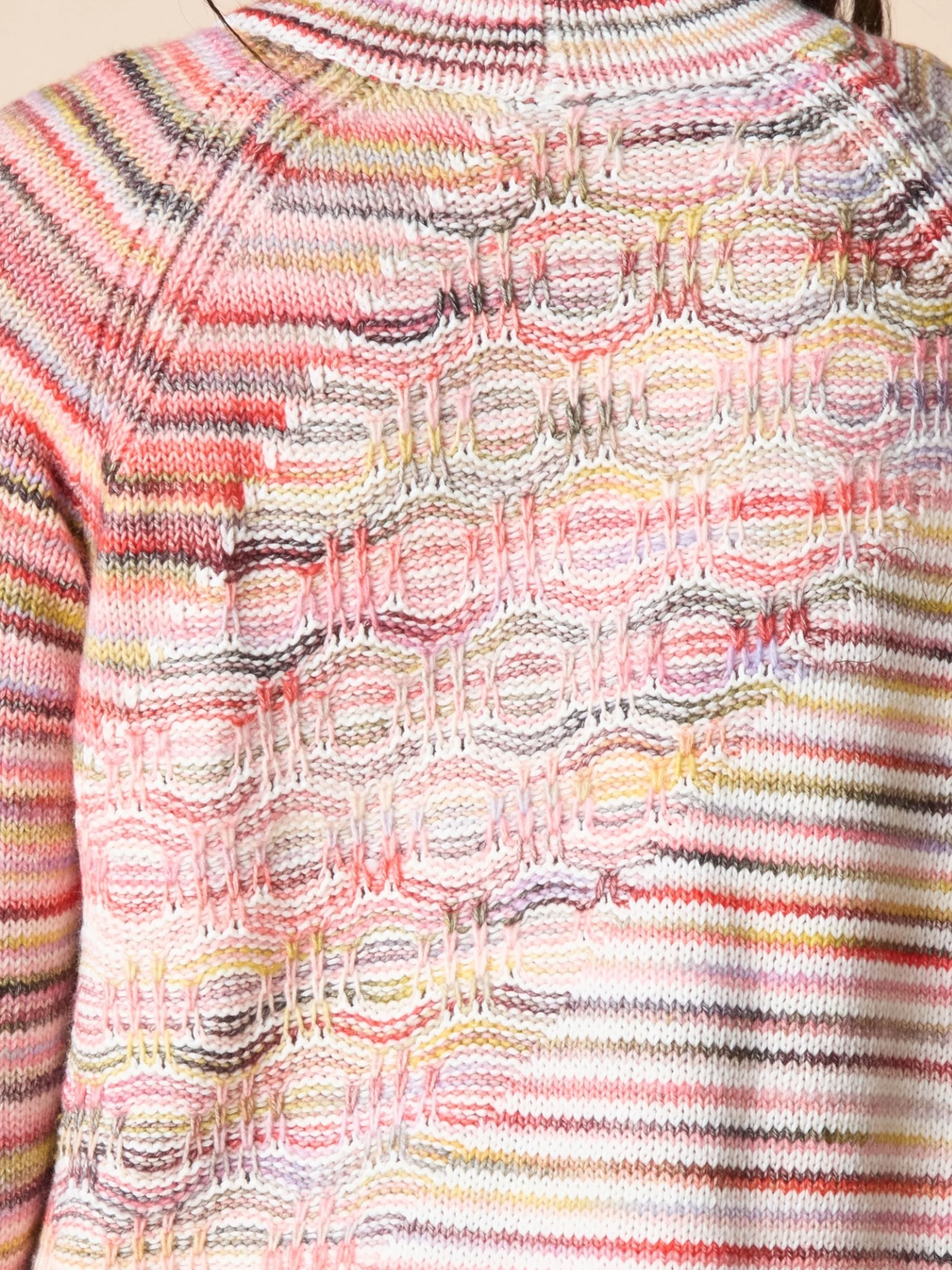 Stitch Pullover in Wineberry