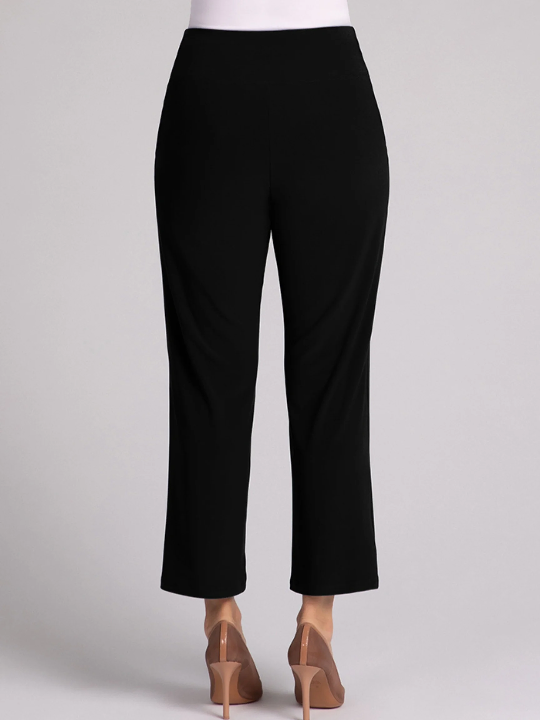 Straight Leg Pant in Black