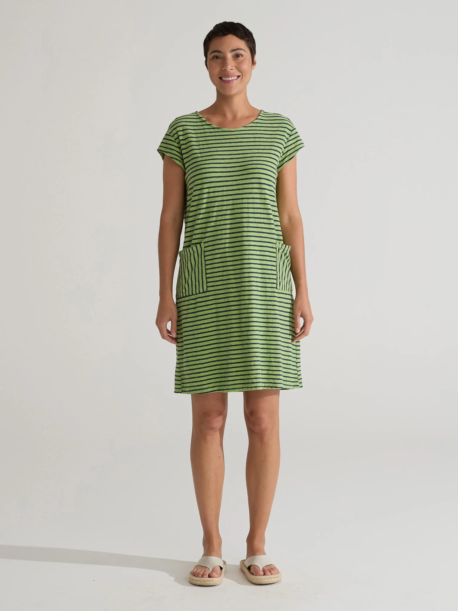 T-Shirt Dress in Verde