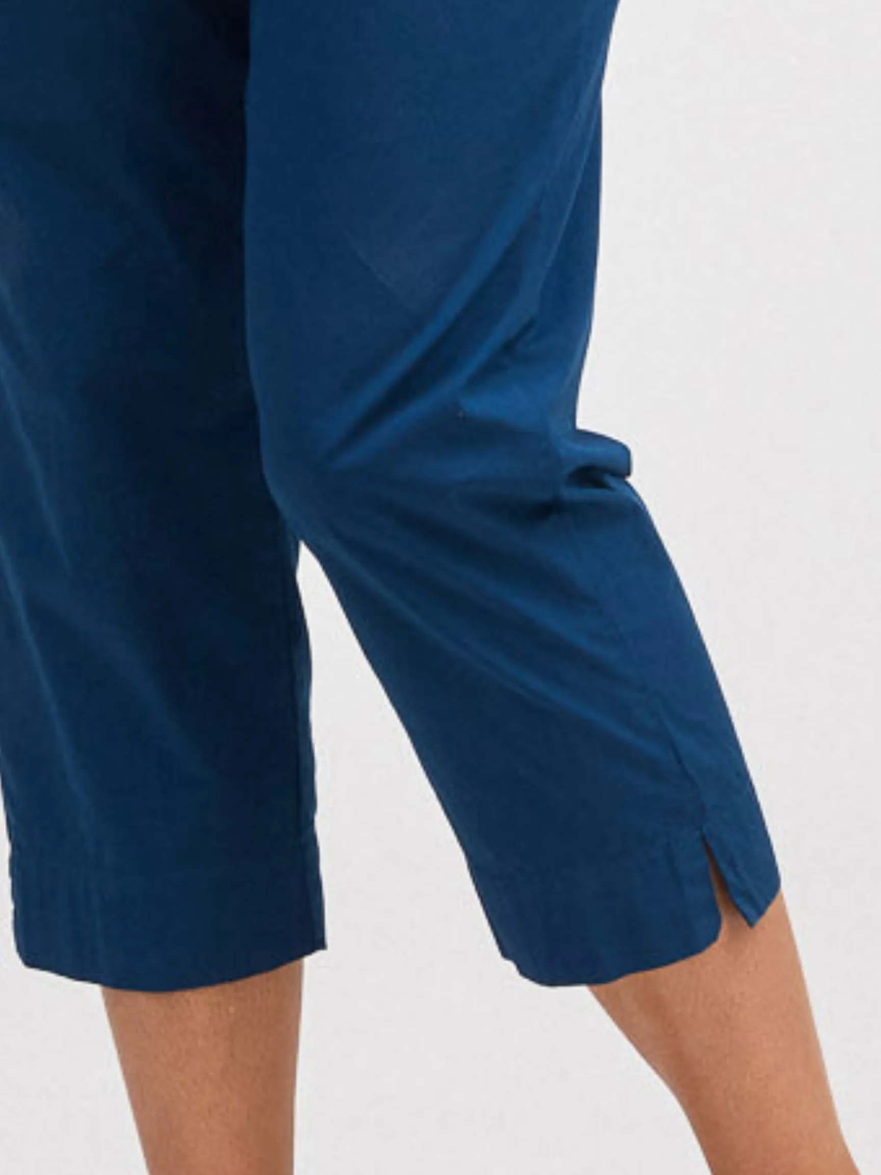 Tapered Crop Pant in Naval