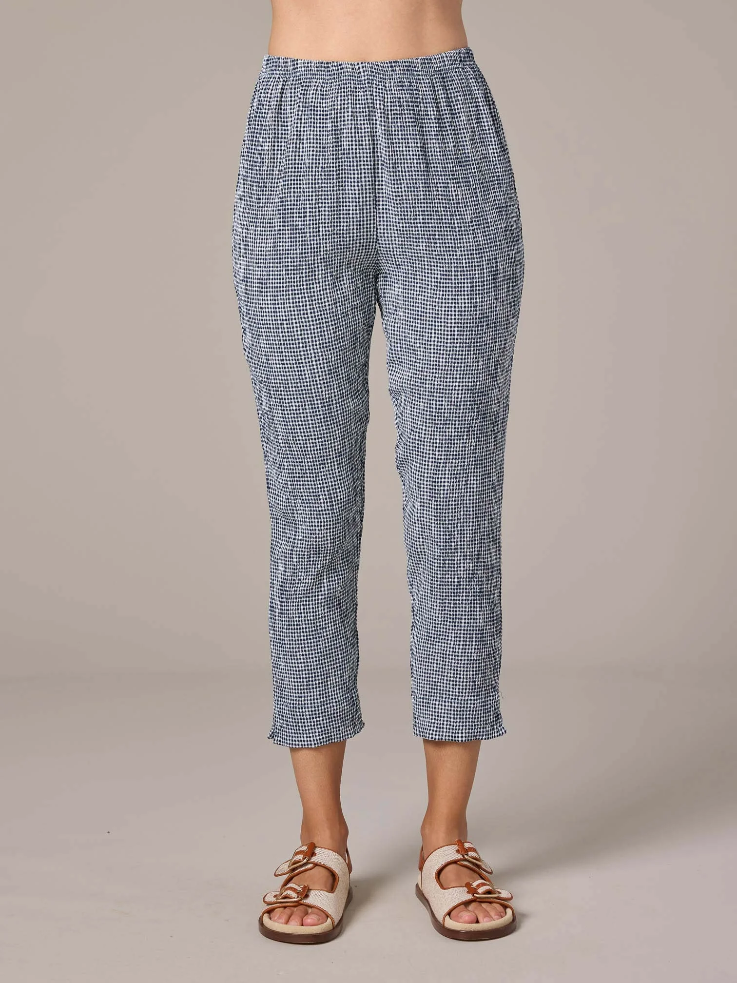 Tapered Crop Pant in Naval