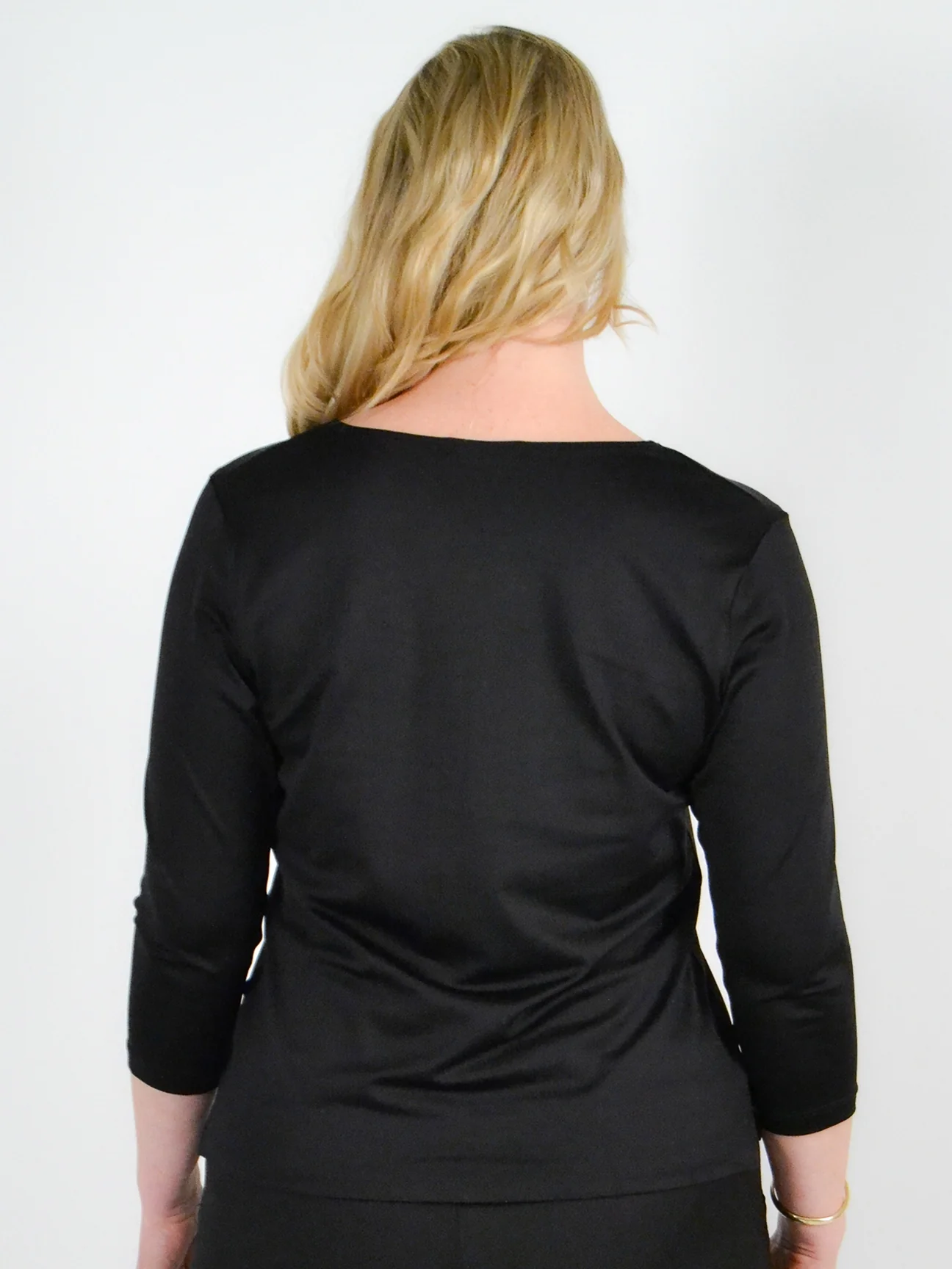 The 3/4 Sleeve Crewneck Tee in Black