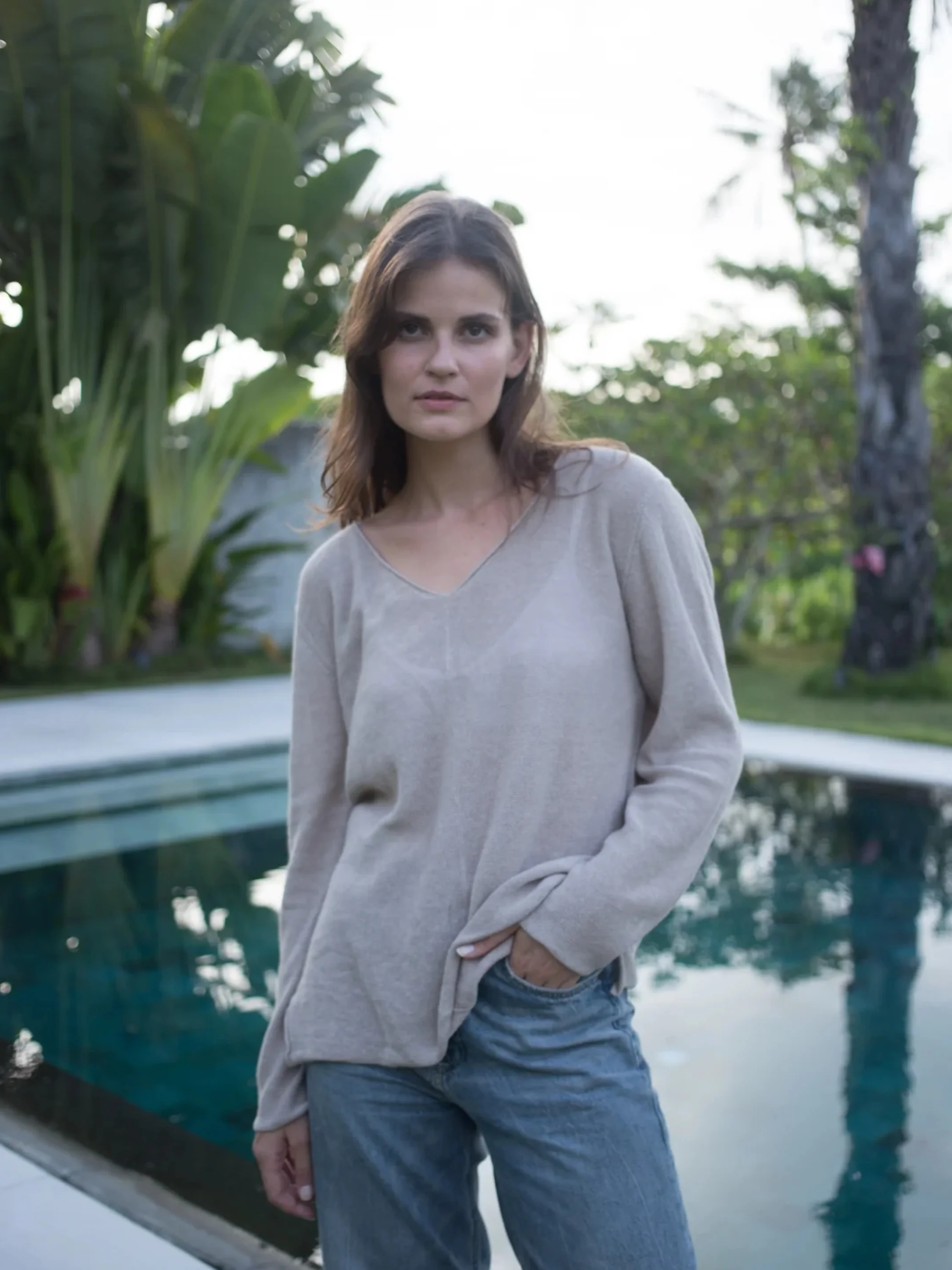The Beachy V Neck in Natural
