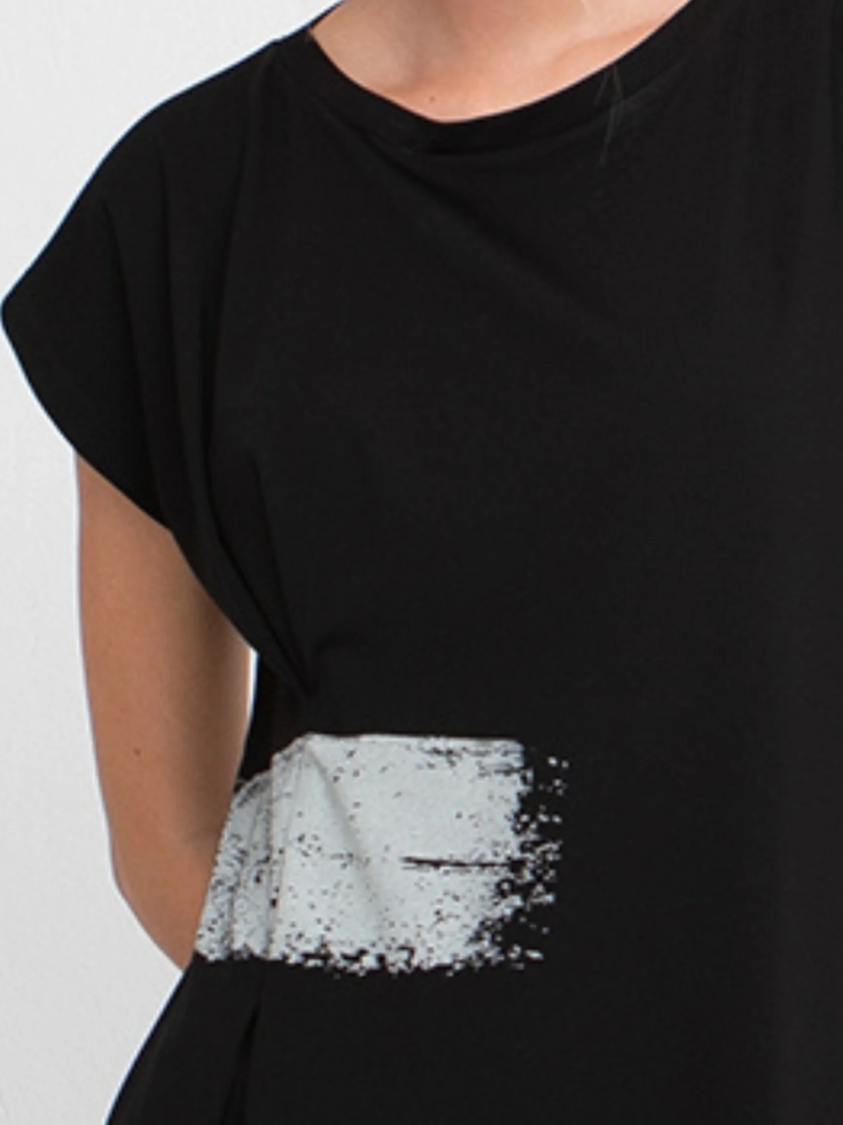 The Brushstroke Tunic in Black