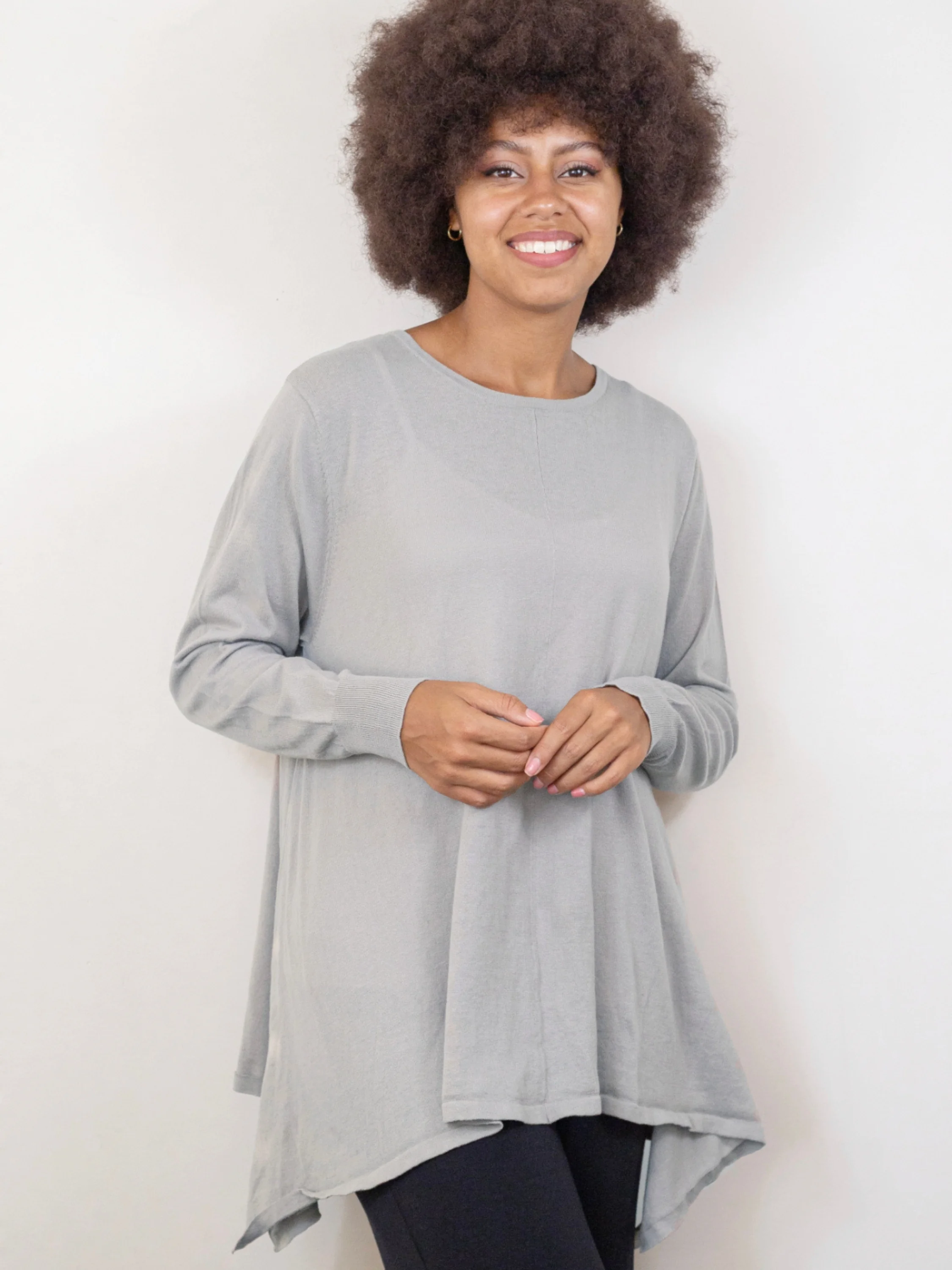 The Traveller Sweater in Silver