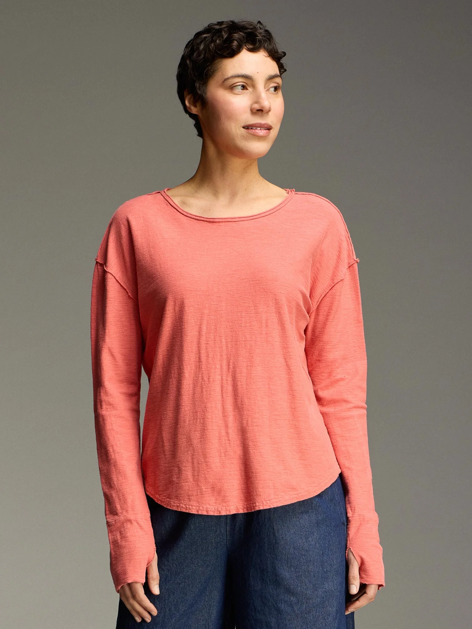 Thumbhole Top in Chili