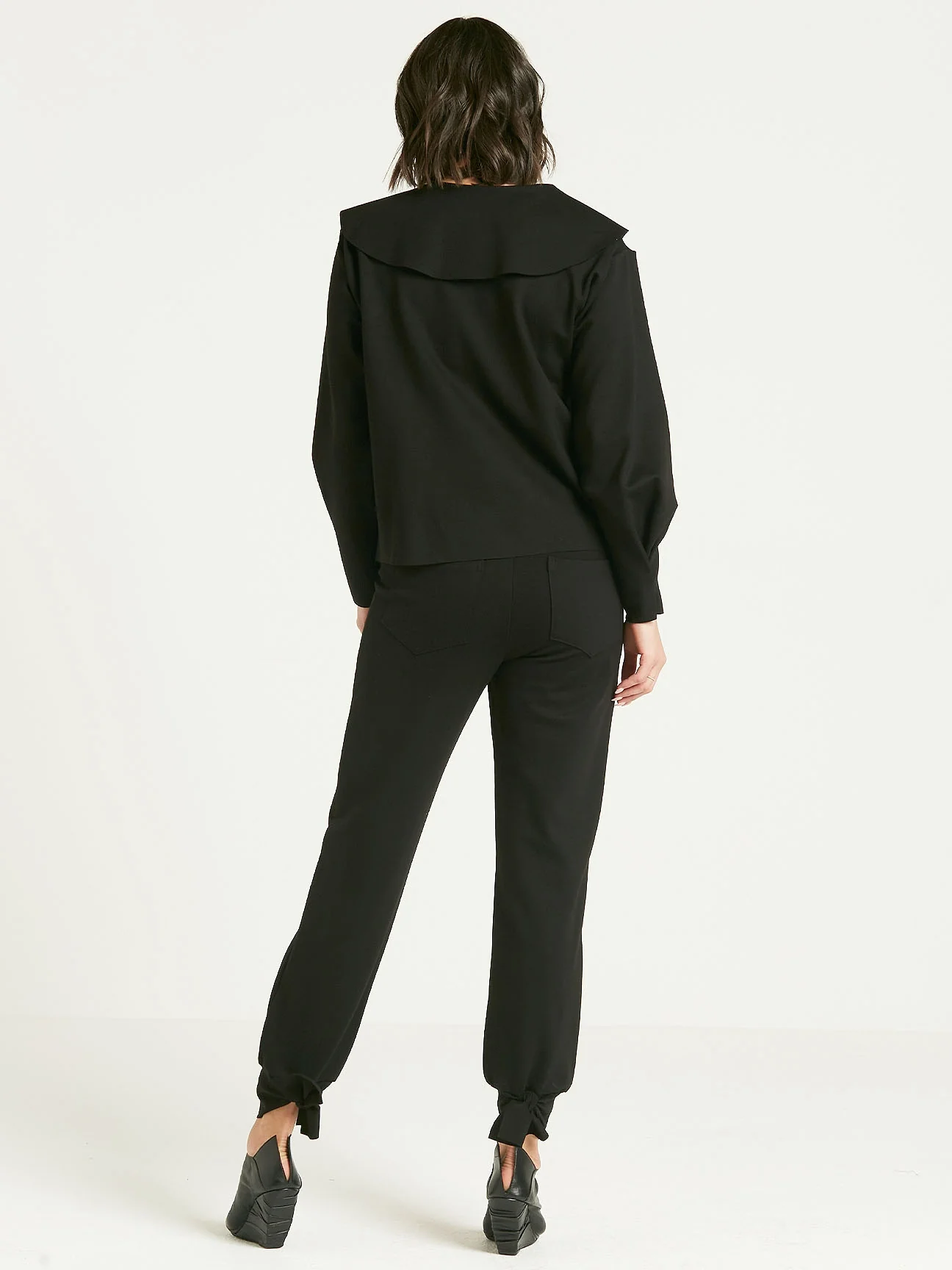 Tied Up Pants in Black