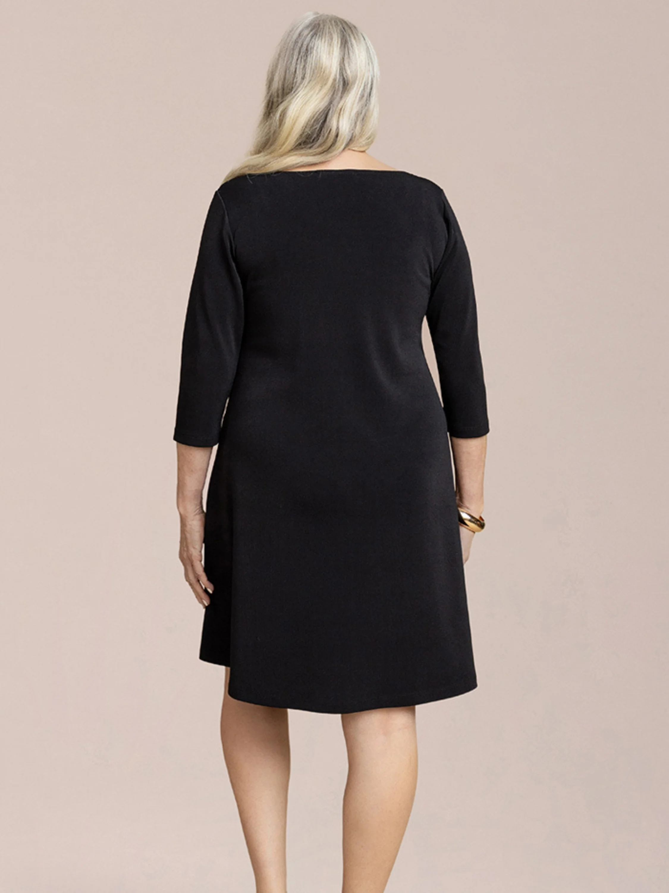Trapeze Dress 3/4 Sleeve in Black