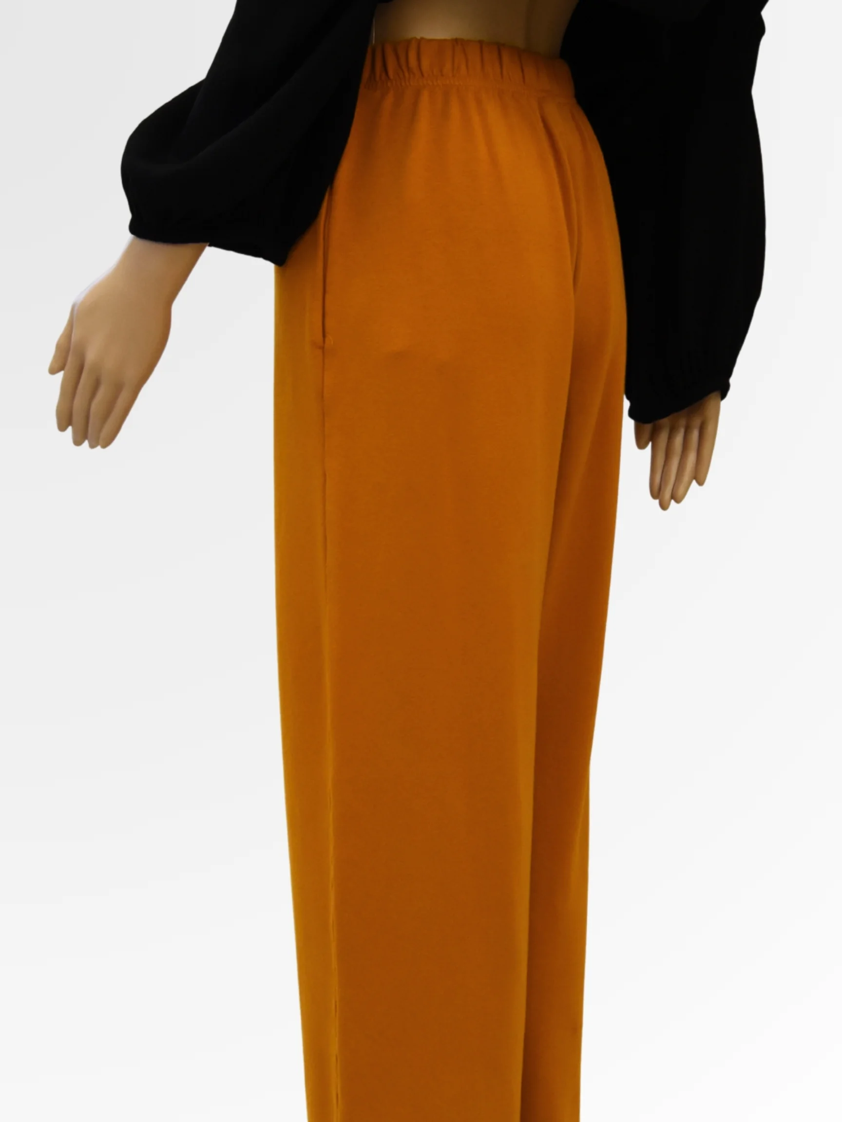 Travel Pant in Yera