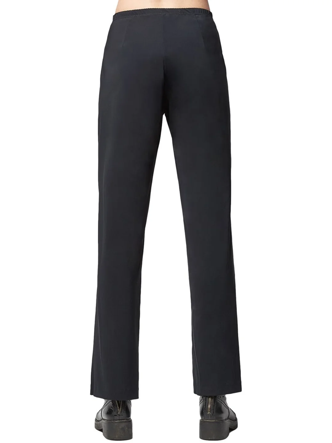 Traveler Pant in Black