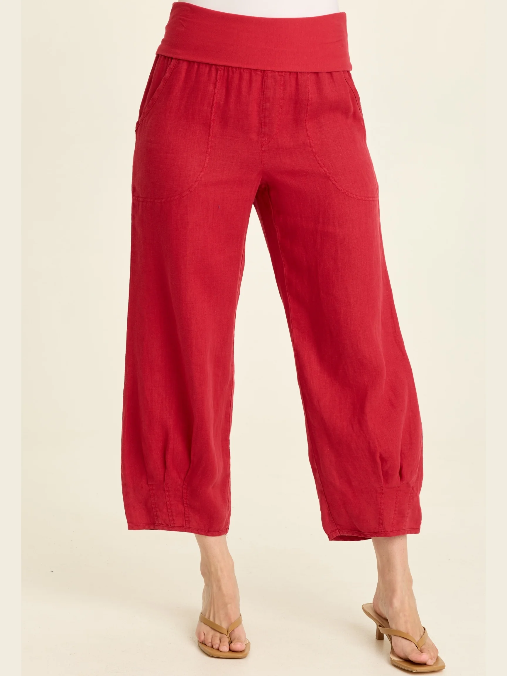Vasco Crop in Red Garnet