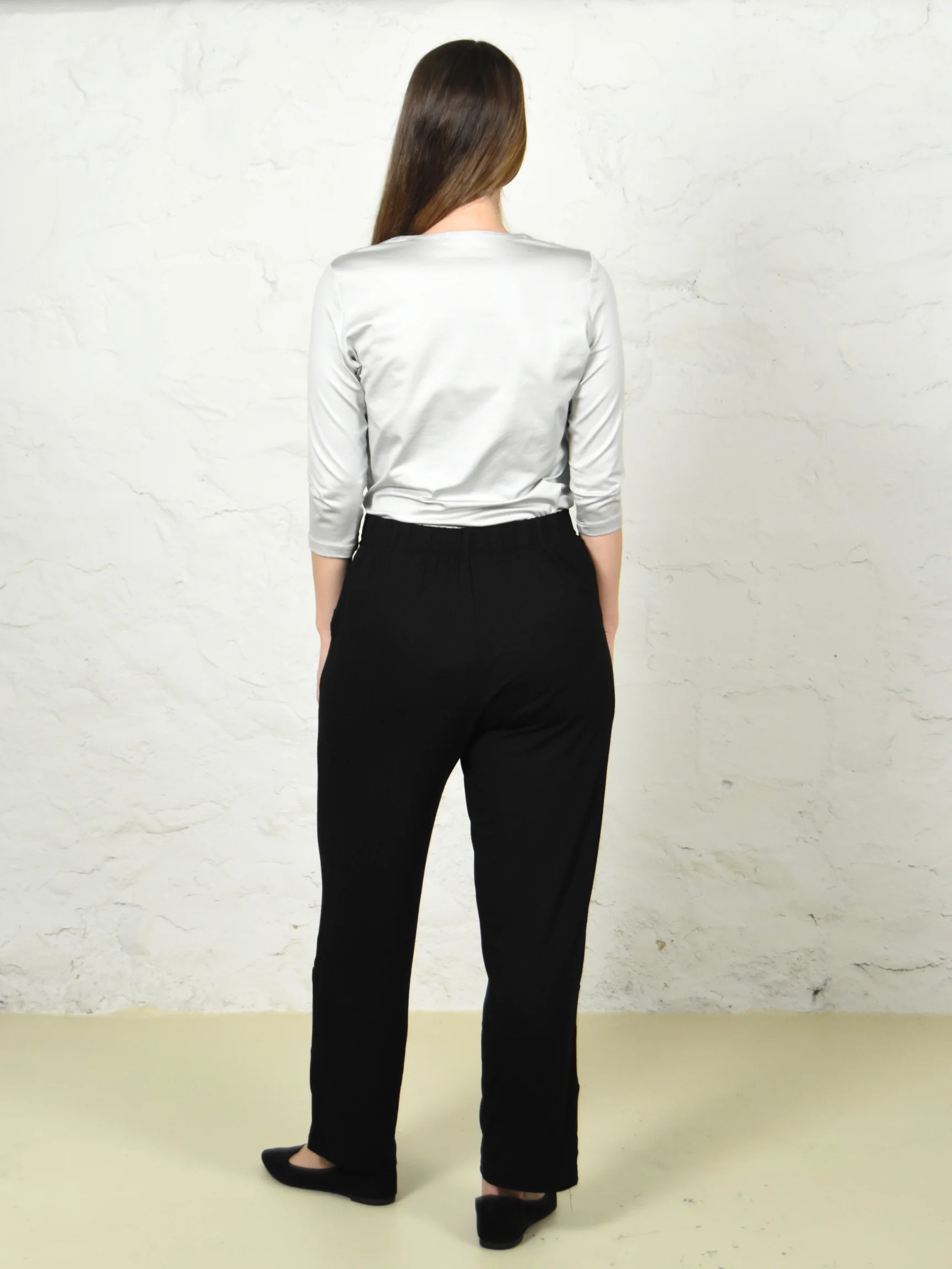 Veda Pant in Black