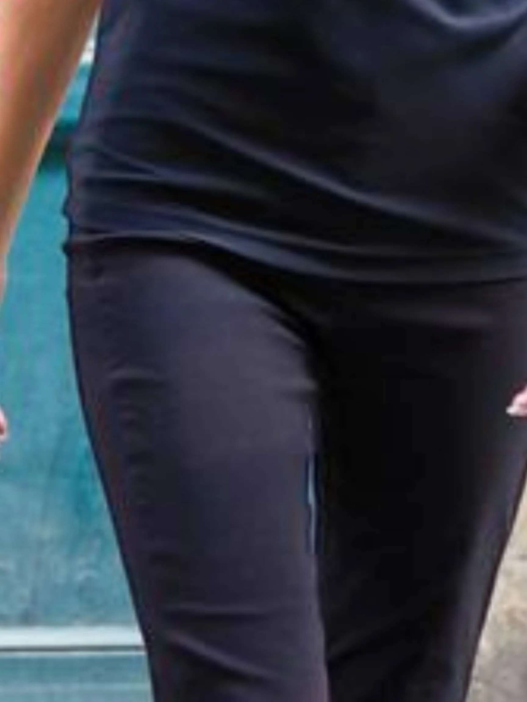 Verona Crop Pant in Black