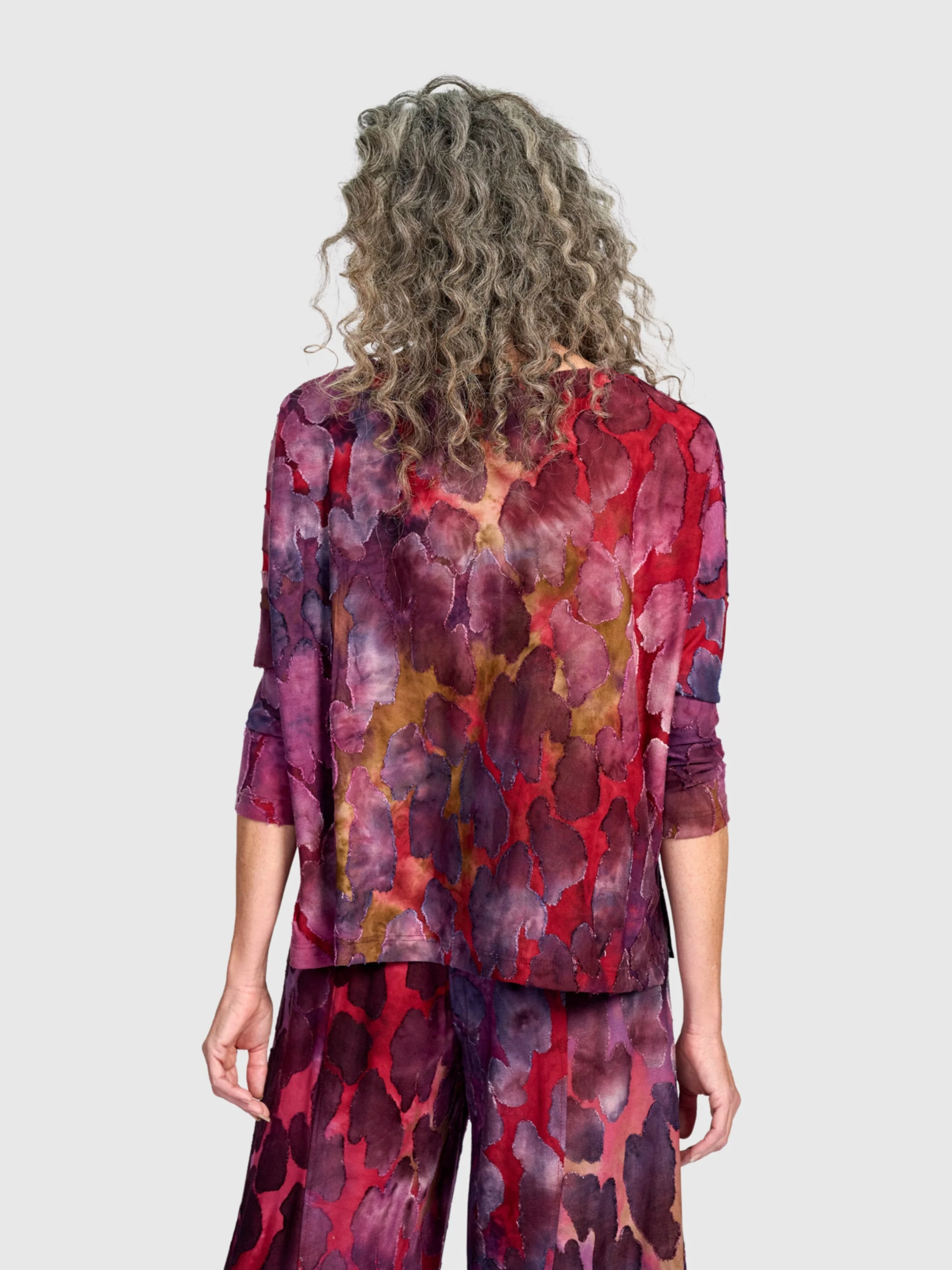 Watercolor Bloom Top in Wine