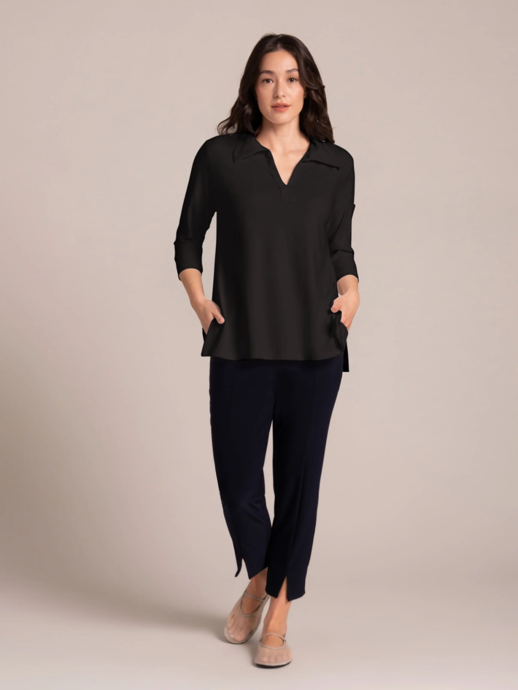 Weekender Top in Black