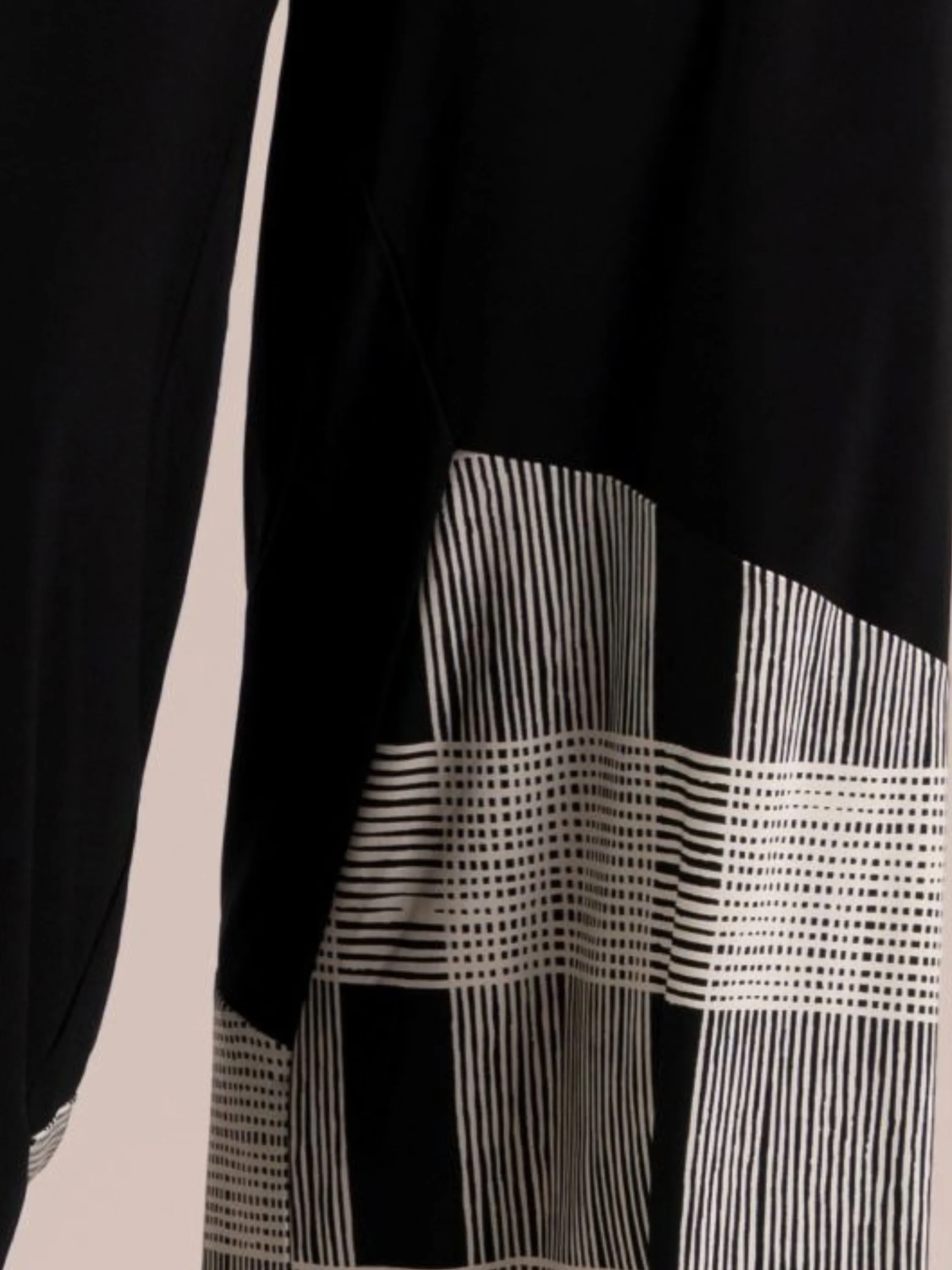 Wide Leg Crop Blocked Print in Black/Cashew Plaid