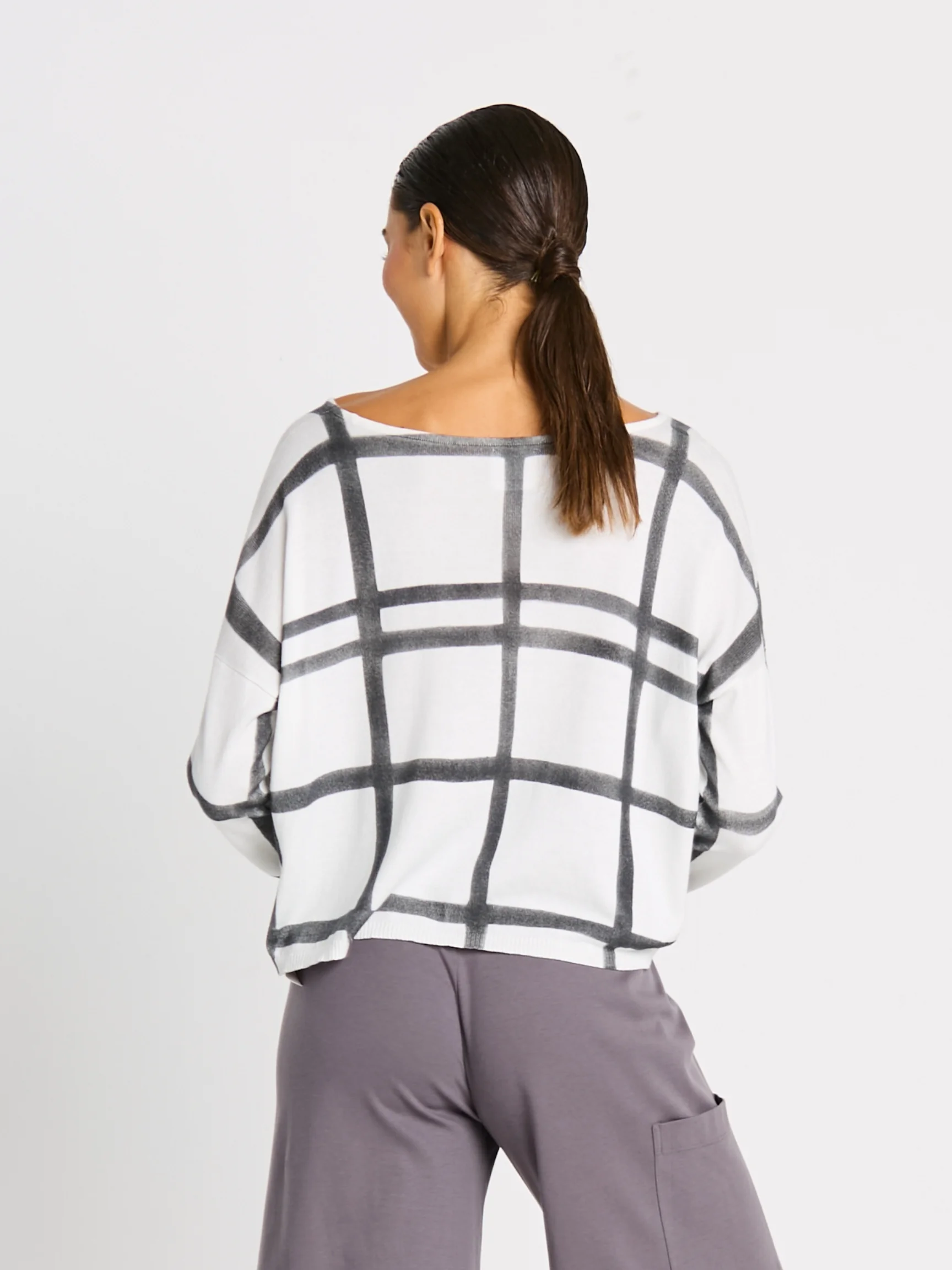 Windowpane Sweater in Crudo/Black
