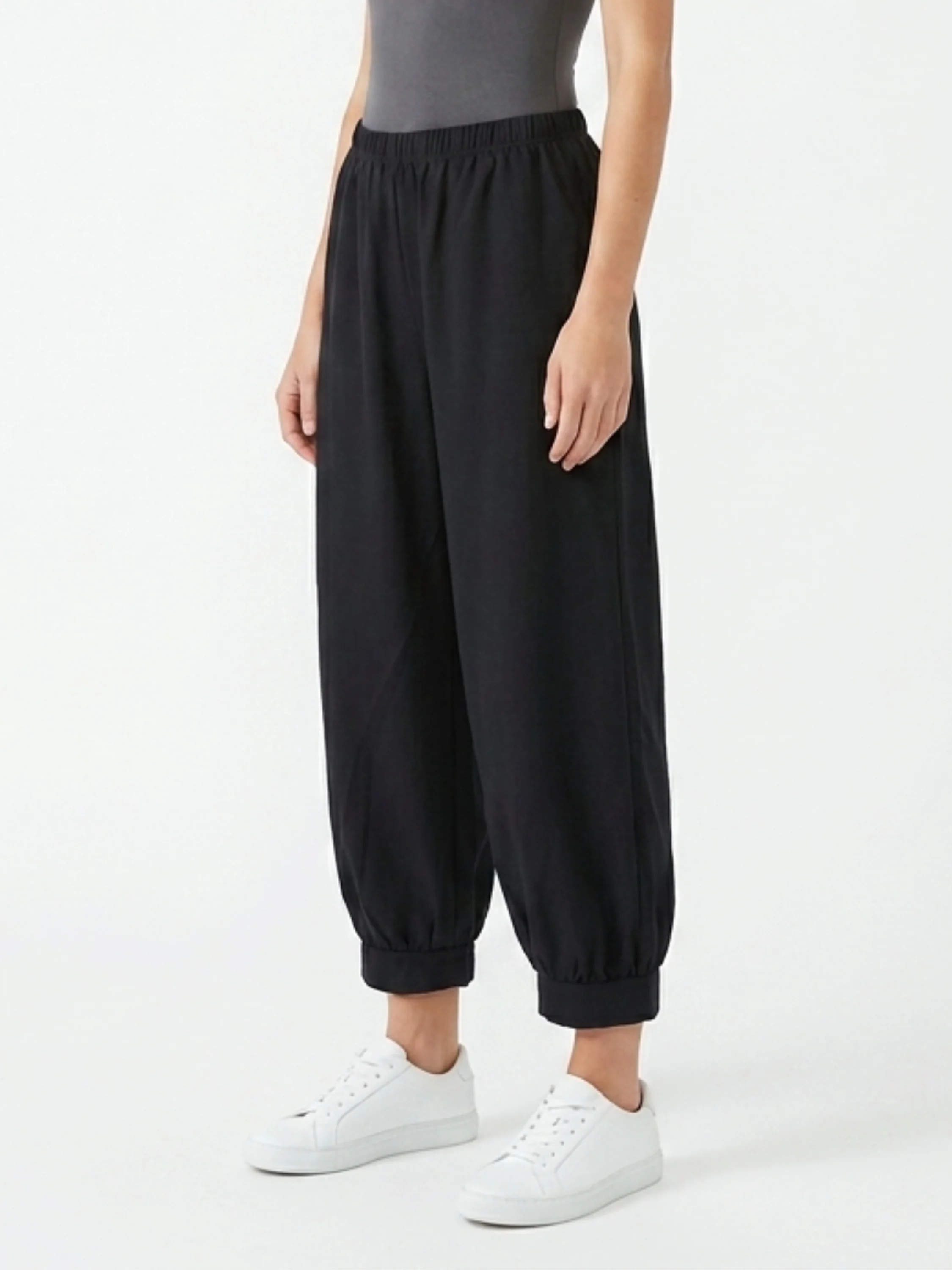 Wyatt Pant in Black