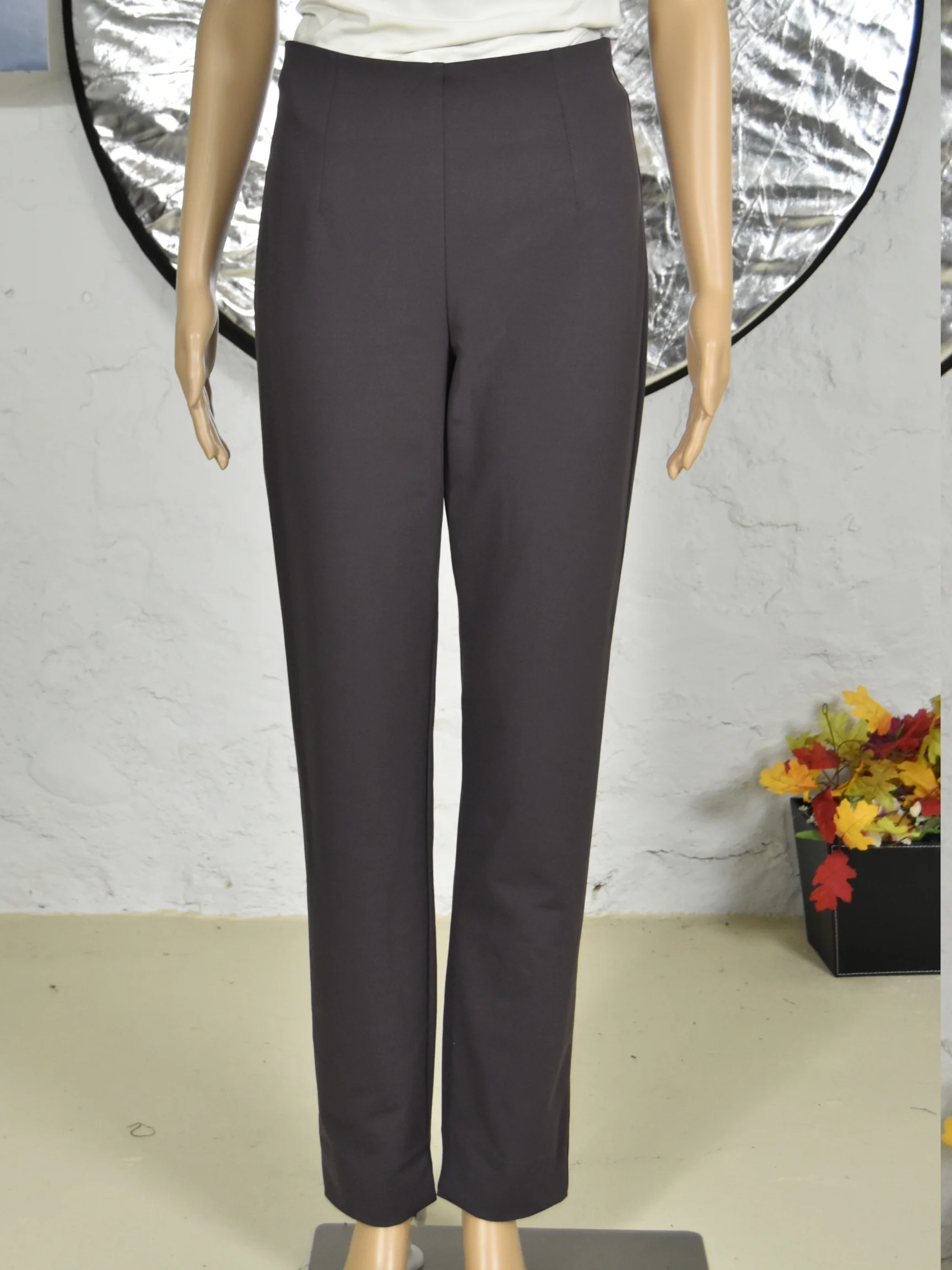 Zani Long Pant with Slit in Rabbit