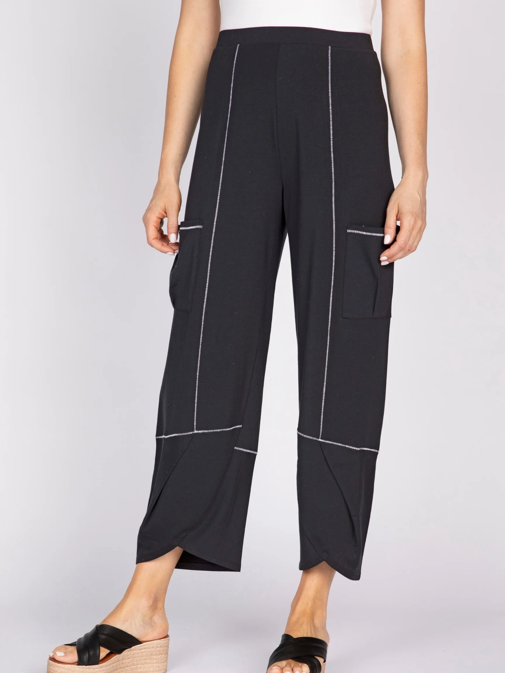 Zanna Pckt Pant in Black